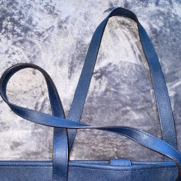 Michael Kors Navy Jet Set Travel Medium Tote Purse MK 13.5" x 4.5" x 12" - Picture 6 of 12